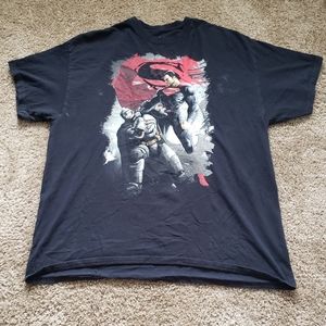 Superman vs Batman Tee